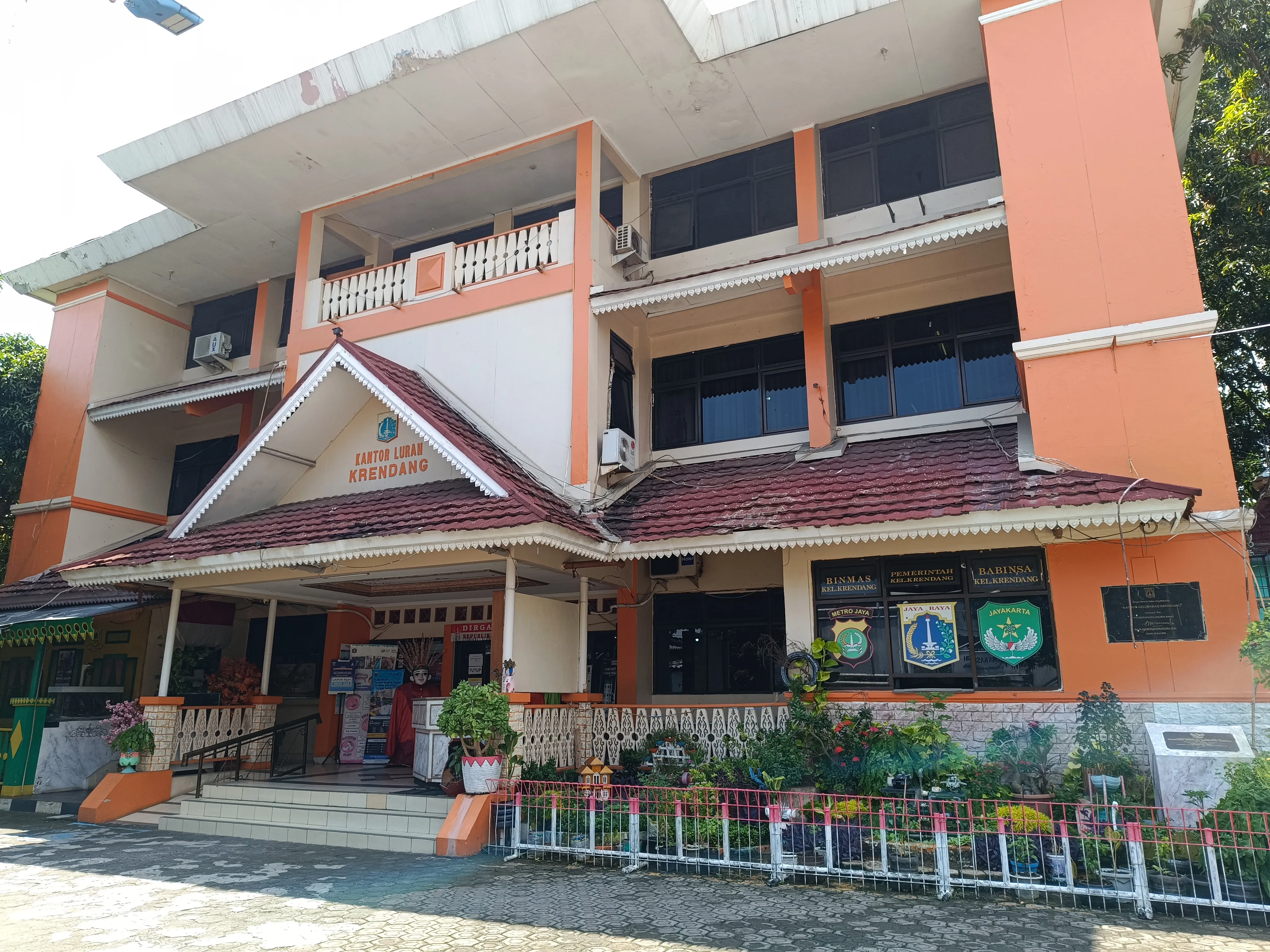 Layanan Publik